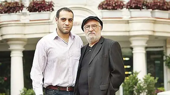 اولین روز پدر شدن پسر واقعی داریوش ارجمند/ حشمت فردوس نوه دار شد+عکس