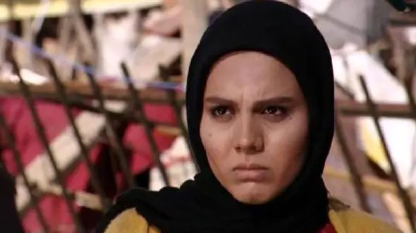 عکس  چهره جدید آزاده زارعی بازیگر سریال «آوای باران» بعد از ۱۰ سال ! / زیبا و متفاوت تر