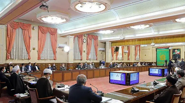 برای صلح و سازش میان طرفین از گروه‌ها ، طوایف و هنرمندان بهره بگیرید