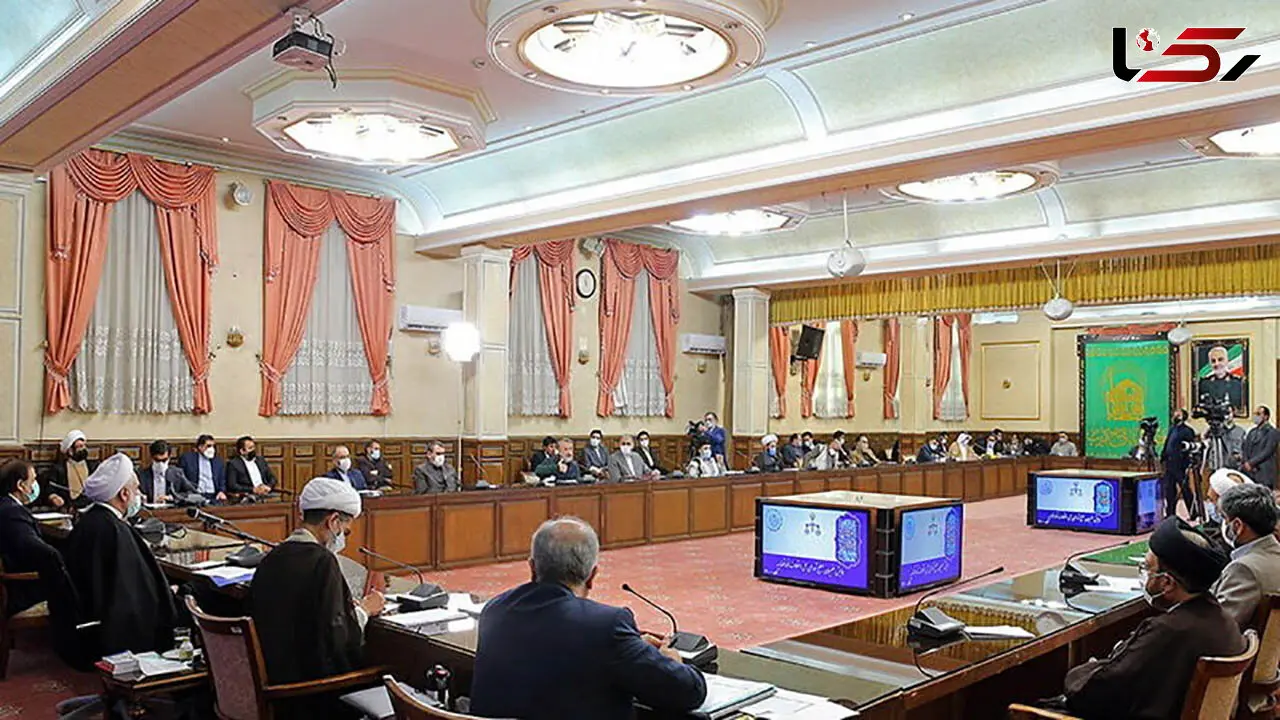 برای صلح و سازش میان طرفین از گروه‌ها ، طوایف و هنرمندان بهره بگیرید