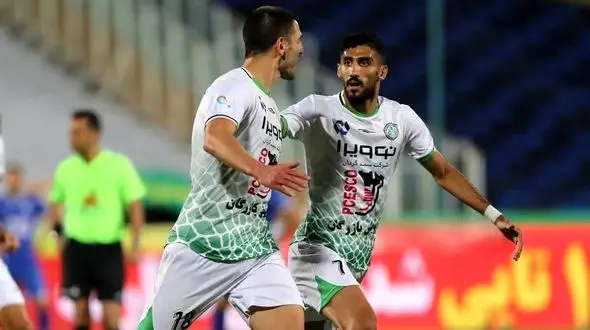 گل اول ذوب آهن به استقلال 