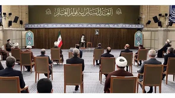 رئیس و مسئولان قوه‌ قضائیه با رهبر انقلاب دیدار کردند