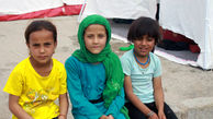 وضعیت تکاندهنده کودکان خوزستانی در کمپ سیل زده ها / سیل کودکی آنها را با خود برد+ عکس