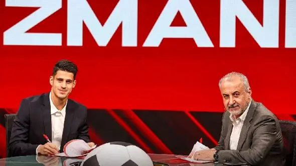 پیام ویژه پرسپولیس با کنایه به سپاهان : پیام قهرمانی می خواست که سرخپوش شد!