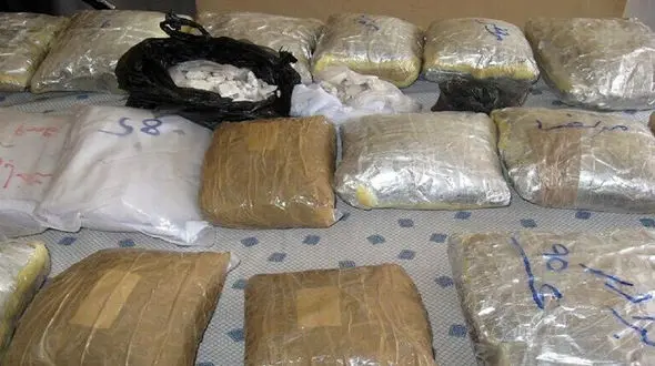 درگیری  مسلحانه پلیس با قاچاقچیان / قاچاقچی مسلح به هلاکت رسید