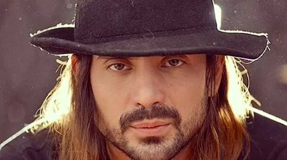 امیرعباس گلاب طرفدارانش را گلابی خواند!