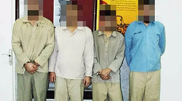 فروشنده دلار در جنوب تهران اسیر 3 فرد مسلح بی سیم به دست شد + عکس متهمان