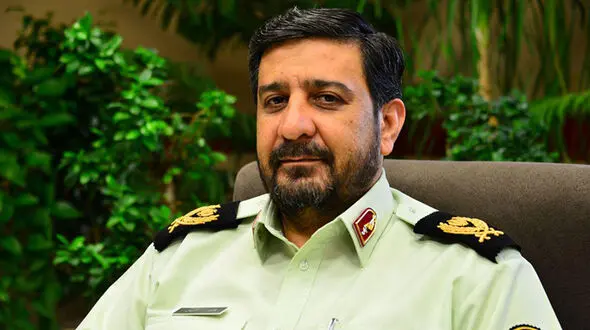 دستگیری کلاهبردار ۵ میلیارد تومانی کشاورزان زعفران در رستوران جاده کرج