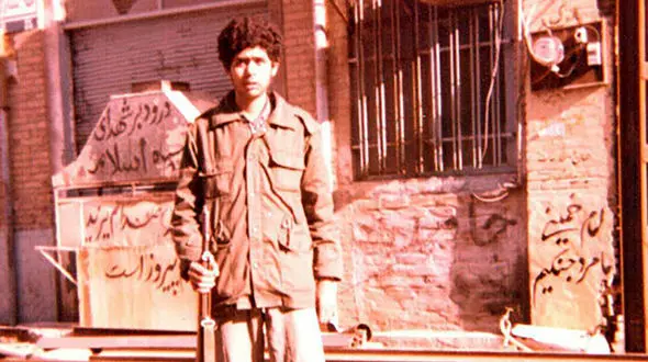 پدر اهوازی سر بریده پسرش را 3 ماه در کمد پنهان کرد! / پدر شهید هر شب گریه می کرد!
