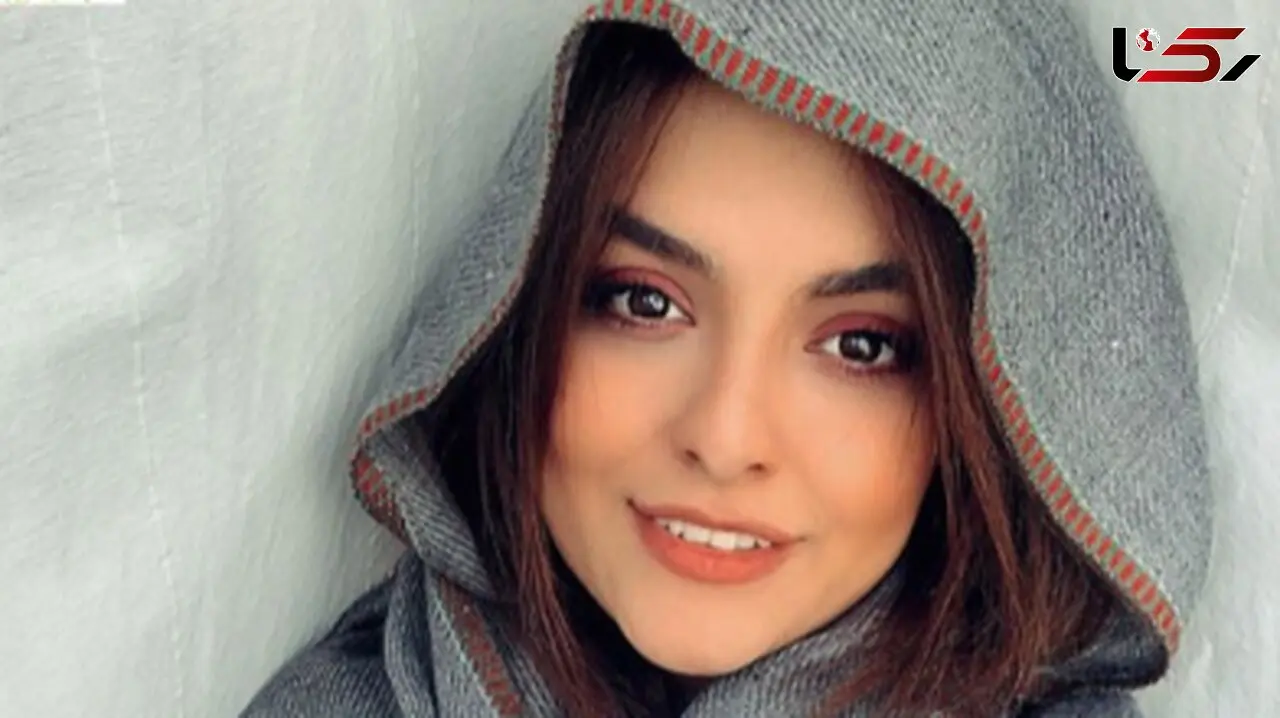 شال قرمز و شیک دنیا مدنی