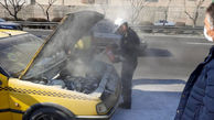 پلیس راهور ناجی مرد تهرانی شد / نجات از صحنه پژوی آتش گرفته+ عکس