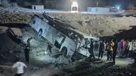 واژگونی اتوبوس کارگران معدن در کرمان