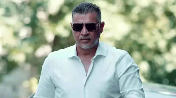 ملاقات علی دایی با خانم مجری چادری تلویزیون / عکس صمیمیت عجیب!