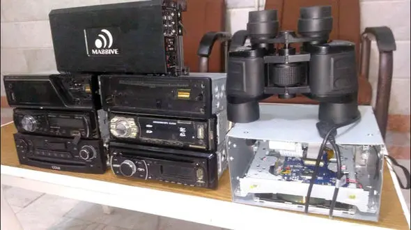 راز عجیب در دعوای خانوادگی ! / مرد مرموز پدر و مادرش را کتک می زد!