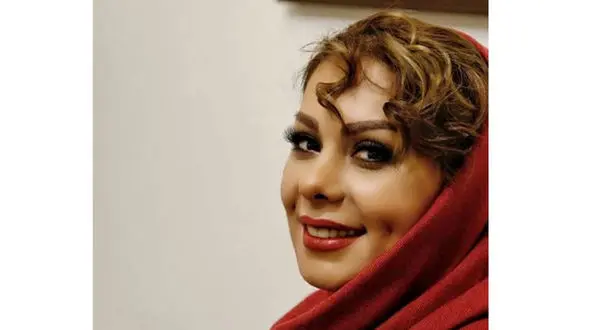 سلفی عجیب بازیگر معروف با خواهر برزو ارجمند / در کانادا چه خبر است؟