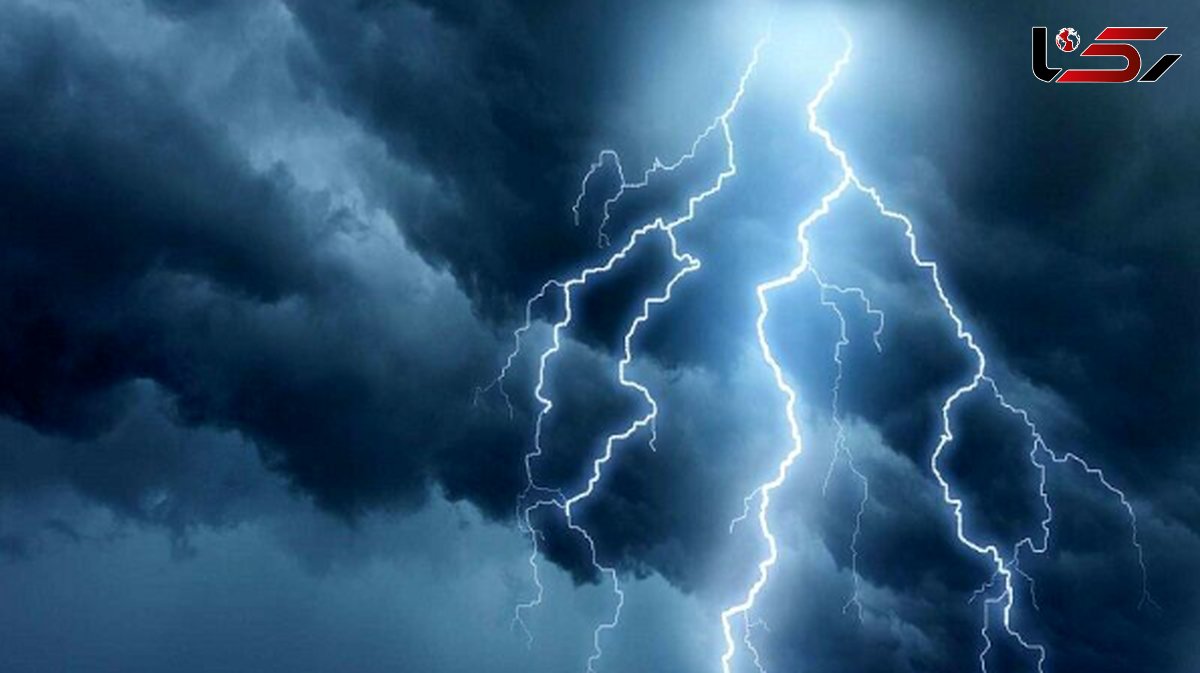  برخورد مرگبار صاعقه بر جوان موتور سوار در همدان 