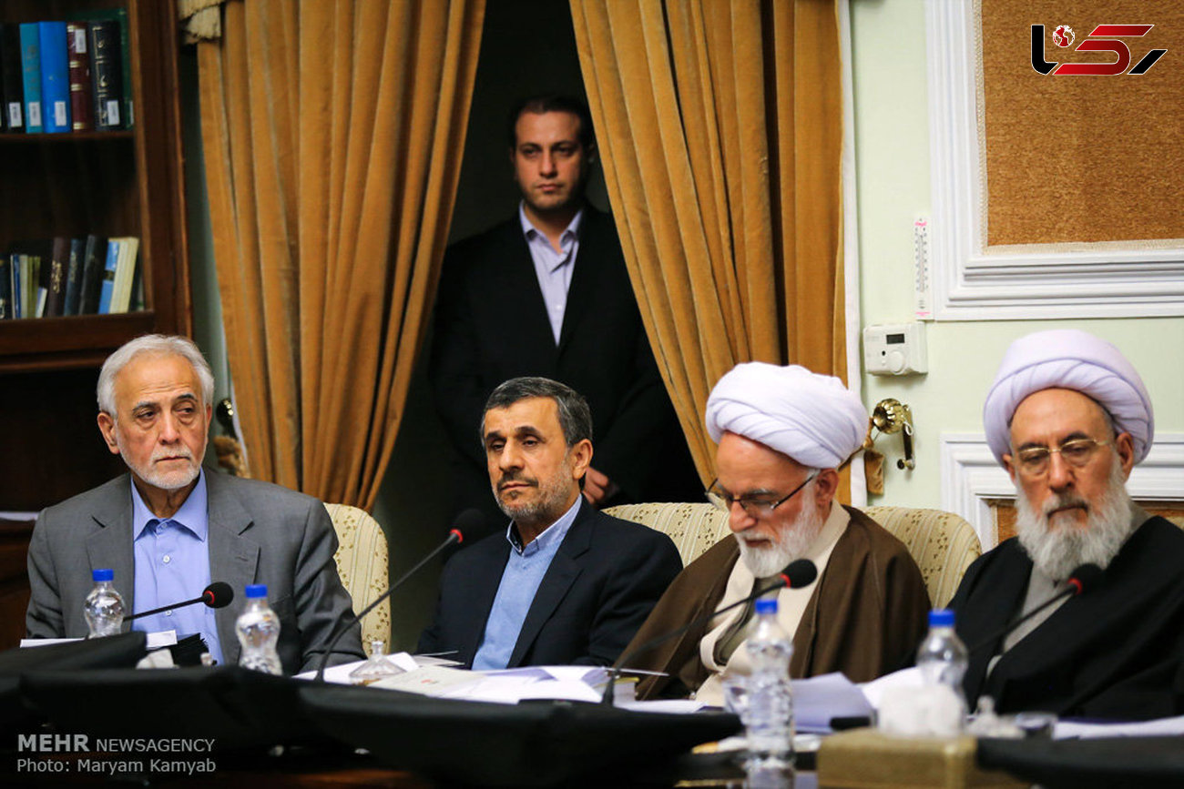 اعتراض خاموش سران 3 قوه به حضور احمدی نژاد در مجمع تشخیص مصلحت +گزارش تصویری