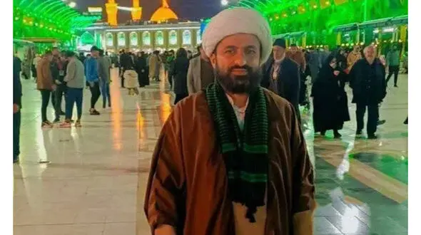 امام جمعه الموت : بی‌حجابی گناه سیاسی است / ظریف غیرقانونی به داووس رفته است