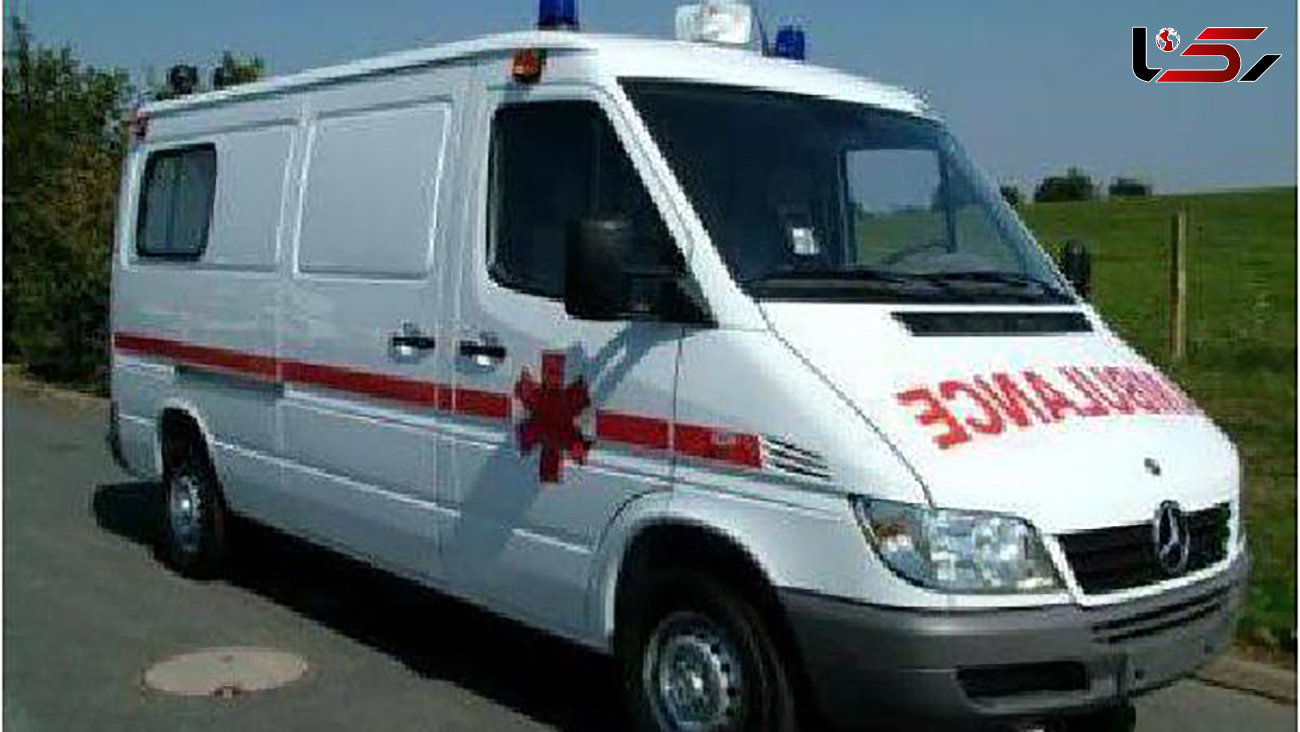 دزدیدن آمبولانس در زرند / او راننده و بهیار را کتک زد 