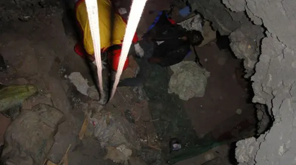 کشف جسد پوسیده جوان 24 ساله از یک چاه در رزن