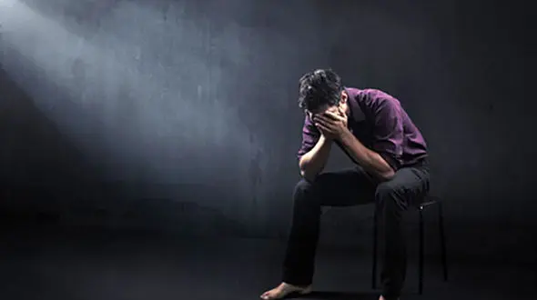 بازداشت مسعود در خانه زن فاسد / پدرم به خاطر یک دختر مرا از خانه بیرون کرد