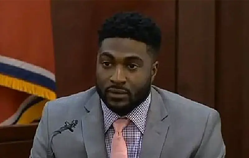 فوتبالیست متجاوز