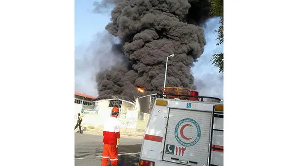 وقوع آتش‌سوزی در شهرک شکوهیه قم+ فیلم