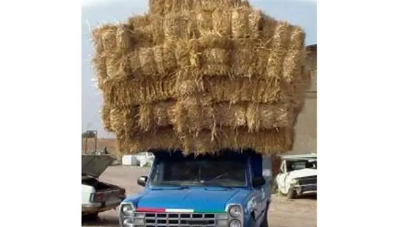 توقیف نیسان با بار غیر متعارف و خلافی بیش از 15 میلیون ریال +عکس