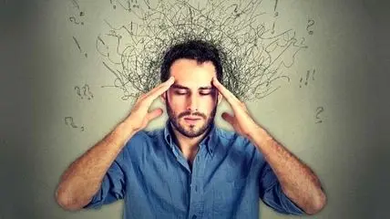 راه های کاربردی برای شکستن چرخه افکار منفی در 5 قدم