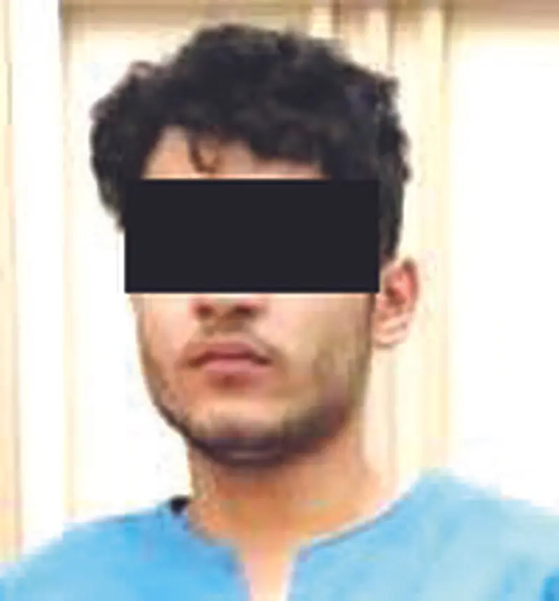 خنجرکشی در مستی (2)