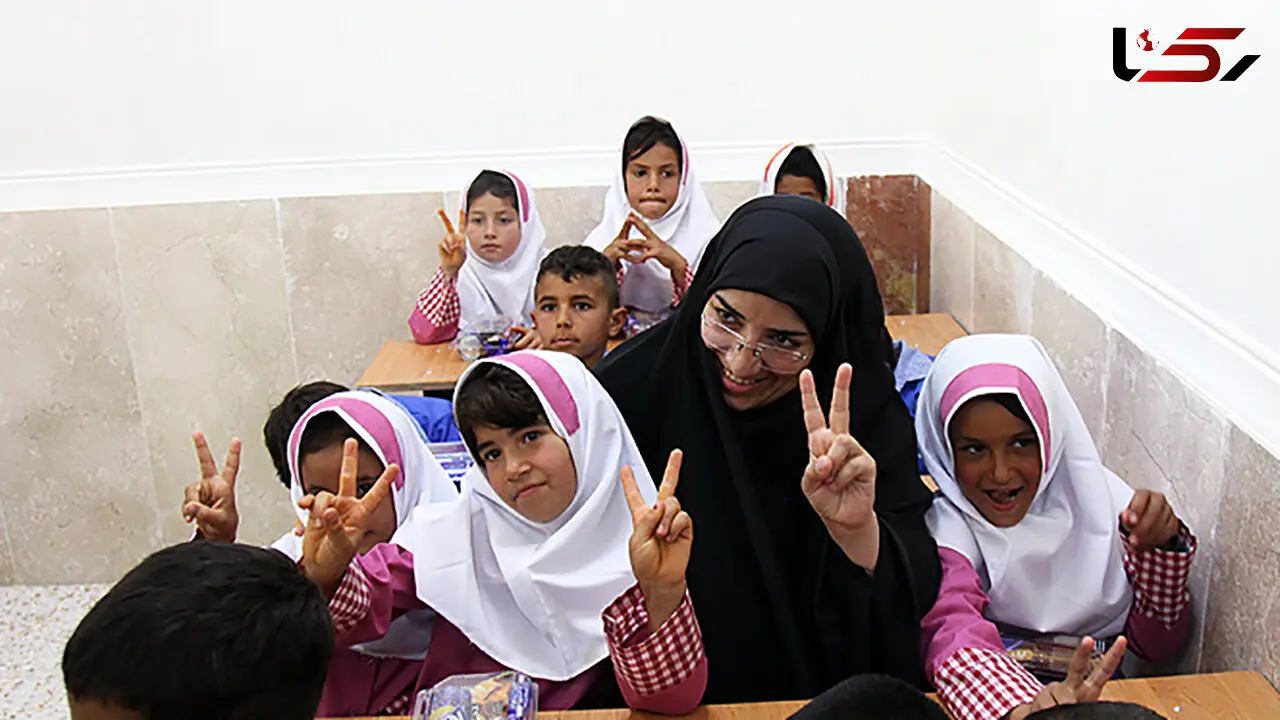 شرکت کنندگان در آزمون آموزگاری گوش به زنگ باشند / ۲۵ هزار نفر پذیرفته شده اند