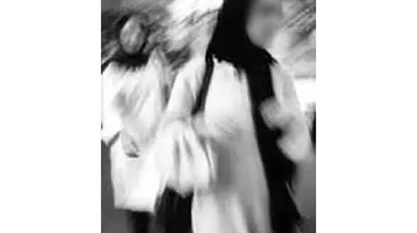 مهناز از من خواست تا با او سر قرار با کیوان بروم که آن اتفاق شوم رخ داد و ...