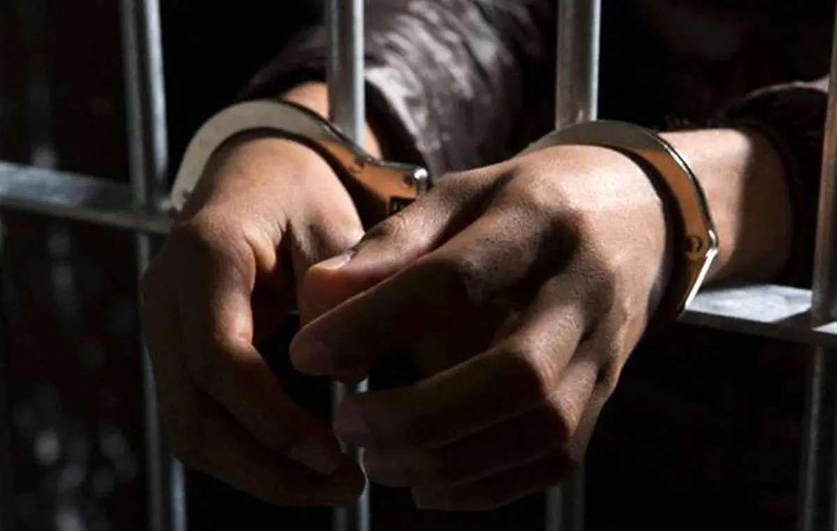 آزار و اذیت وحشیانه خانم معلم 32 ساله در در آستانه در آپارتمان / 13 جای بدن این زن کبود شده است