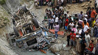 37 کشته در سقوط اتوبوس به رودخانه