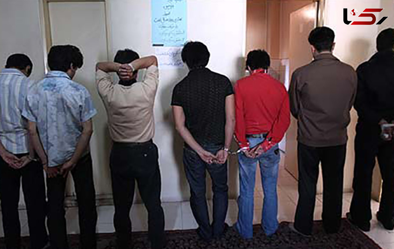 دستگیری 7 زن و 21 مرد در یک شرکت هرمی +عکس