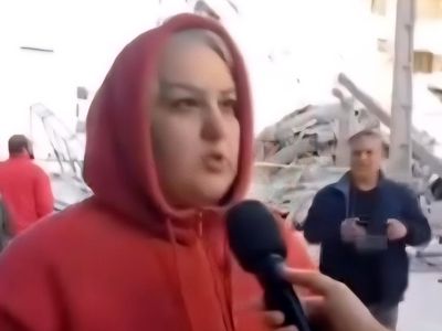 فیلم خروج معجزه‌آسای مادر و فرزند از  پنت هاوس قبل از آوار کامل ساختمانشان ! 