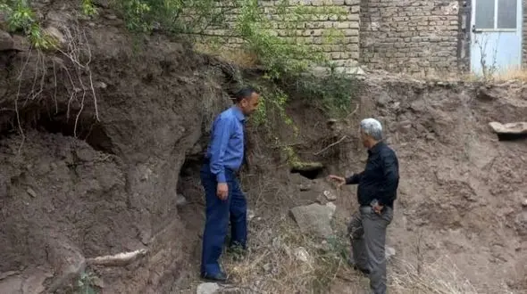 کشف گنج های نفیس و باستانی هنگام خاکبرداری در گیلان !