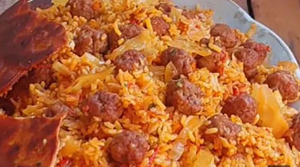 طرز تهیه کلم پلو با ته دیگ خوشمزه + فیلم