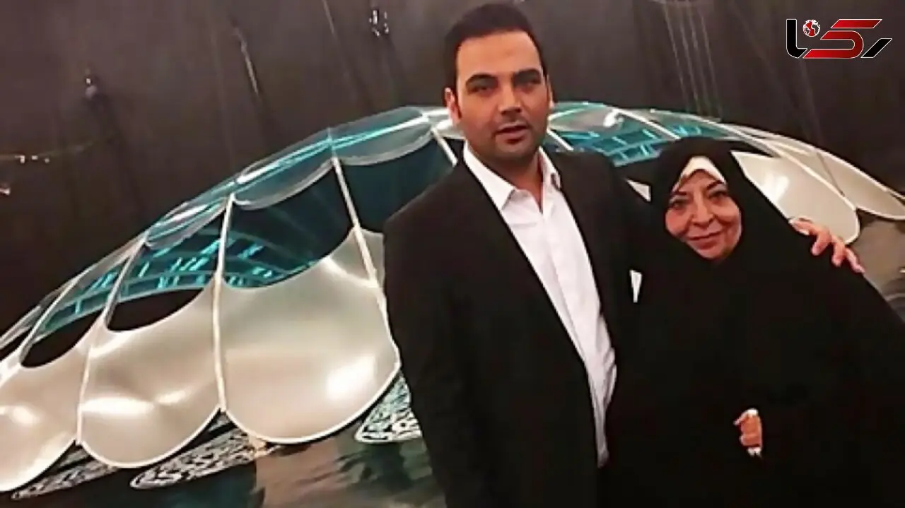 مادر احسان علیخانی: راضی نبودم احسان مجری صدا و سیما  بشه / از اینکه با سن کمش تونست به این جایگاه برسه برای من خوشحال کننده است ! 