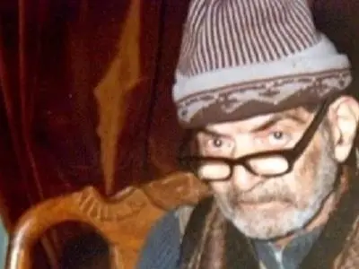 یالان دنیا؛ زیباترین شعر ترکی استاد شهریار / از اون شعرها که نمی‌تونی فقط یه بار گوش بدی، انگار با روح و ذهنت یکی شده / بو دنیا فانی‌دیر، فانی...