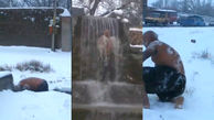 فیلم آب تنی و غلت زدن یک پیرمرد در سرمای زیر صفر 
