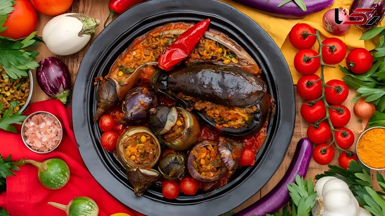آموزش پخت دلمه بادمجان شکم‌ پر با گوشت، برنج و لپه