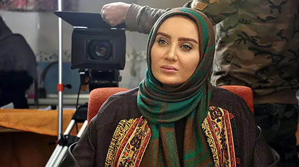 عکس کودکی سولماز حصاری ! / تغییر خانم بازیگر در جوانی را ببینید !