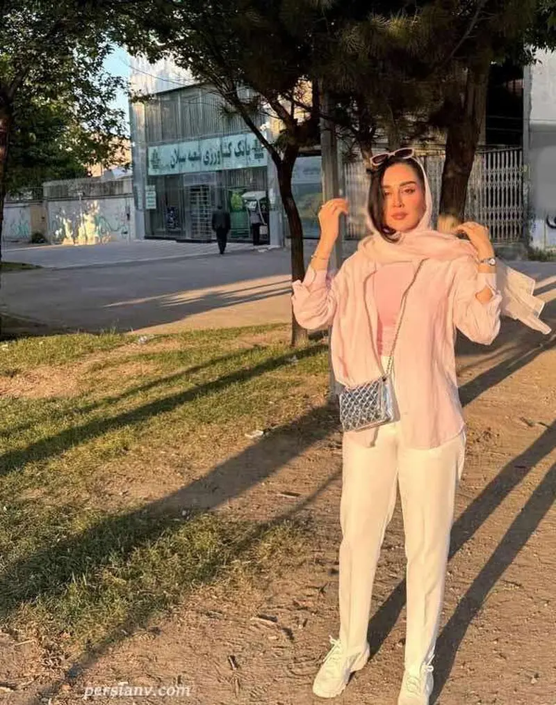 جدیدترین تصاویر گلنار سریال گیلدخت در خیابان‌های تهران