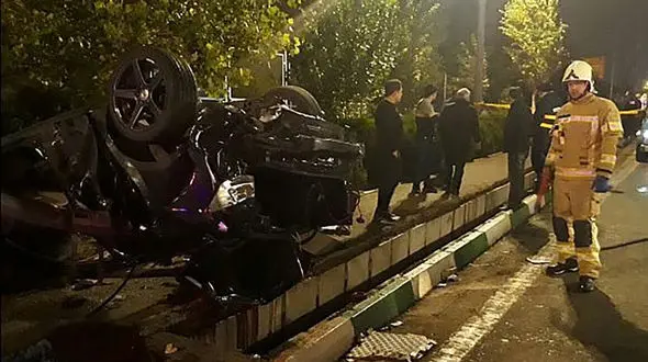 یک فوتی و چهار مصدوم در حادثه واژگونی سراتو در جاده نطنز - کاشان