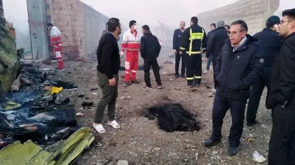 سلیمی : بعید است مسافران هواپیمای اوکراینی کسی زنده باشند/ به منازل مسکونی خسارت وارد نشده است + فیلم و عکس