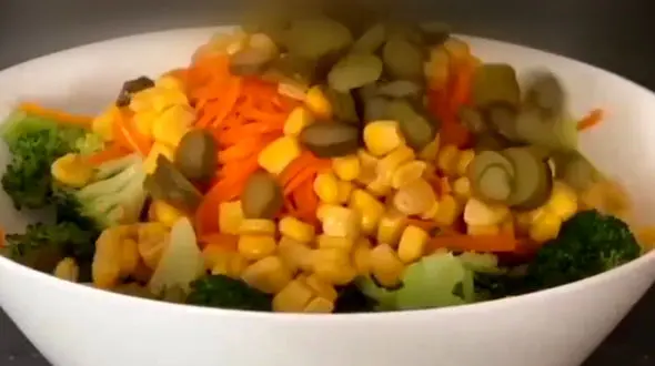 سالاد مخصوص فصل های سرد سال + فیلم