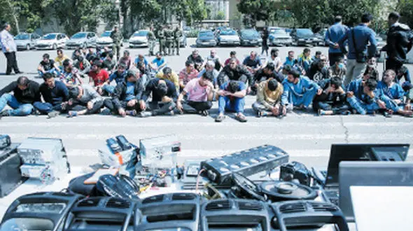 سن جرم کاهش یافته است + عکس