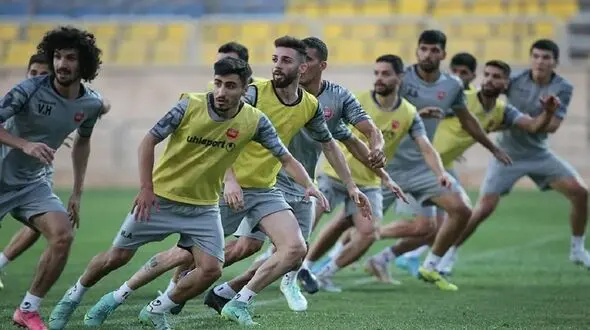 خرید جدید پرسپولیس بازی مقابل ذوب آهن را از دست داد؟