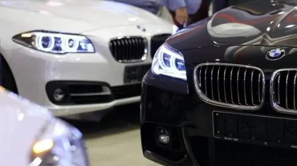 وزیرصمت: واردات خودرو اشتباه است 